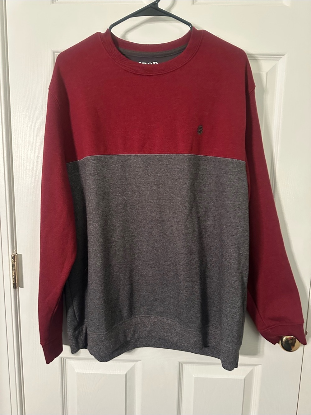 Men's Two-Tone Crewneck Burgundy & Charcoal
